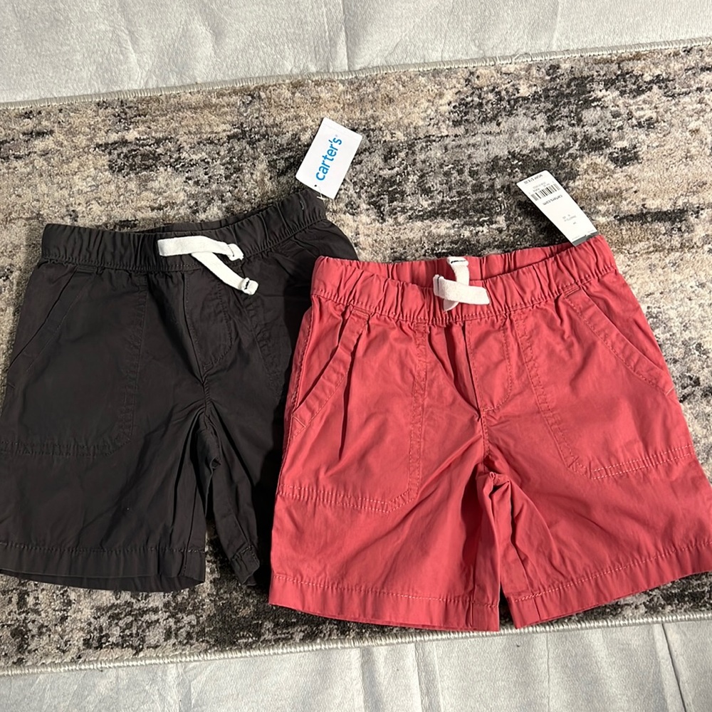 Two pairs of Oshkosh kids 3T shorts